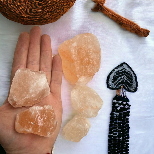 Roca de sal rosa de Himalaya en bruto (diferentes usos)