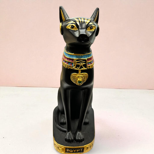 Diosa Bastet – Protectora del Hogar y la Energía Femenina