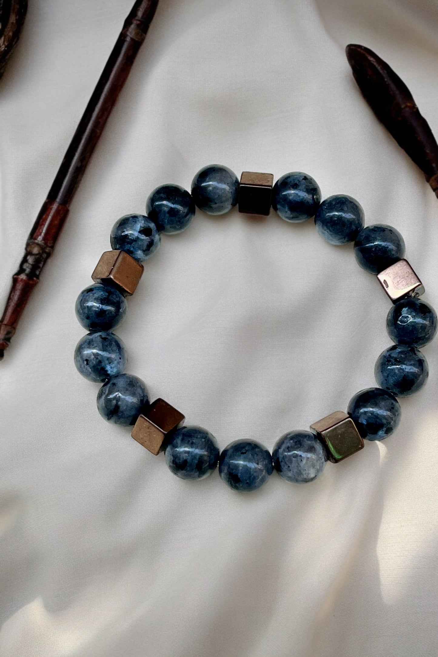 Pulsera bolita de Larvikita 8mm (varios modelos)