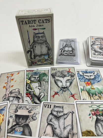 Tarot Cats- Ana Juan