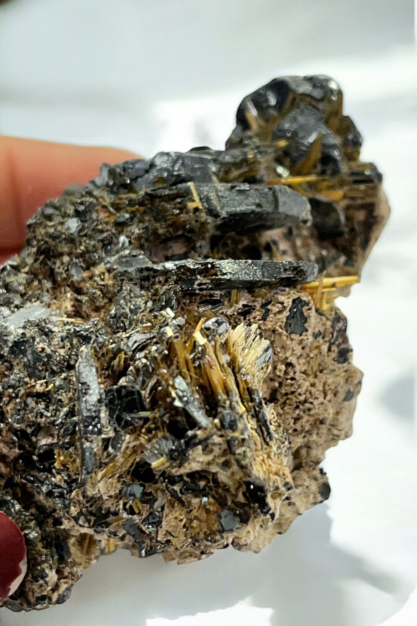 Rutilo con hematite colección privada