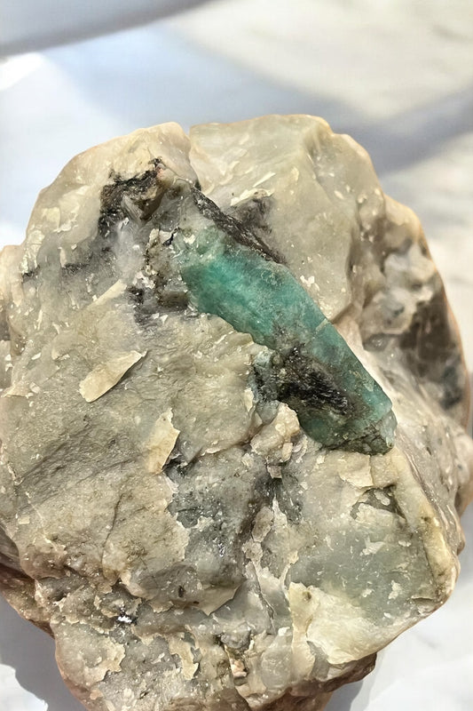 Esmeralda brasilera en bruto