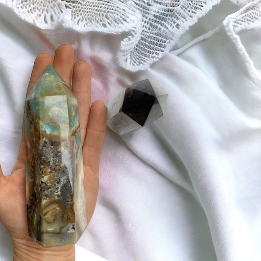 Obelisco de Calcita "Blue Caribbean"