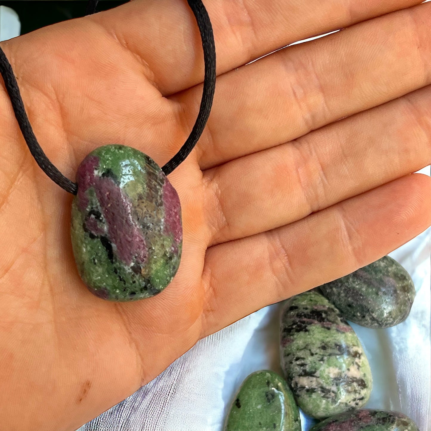 Colgante perita de Rubí Zoisita Vega Luna Dream Vega Luna Dream COLGANTE MINERAL