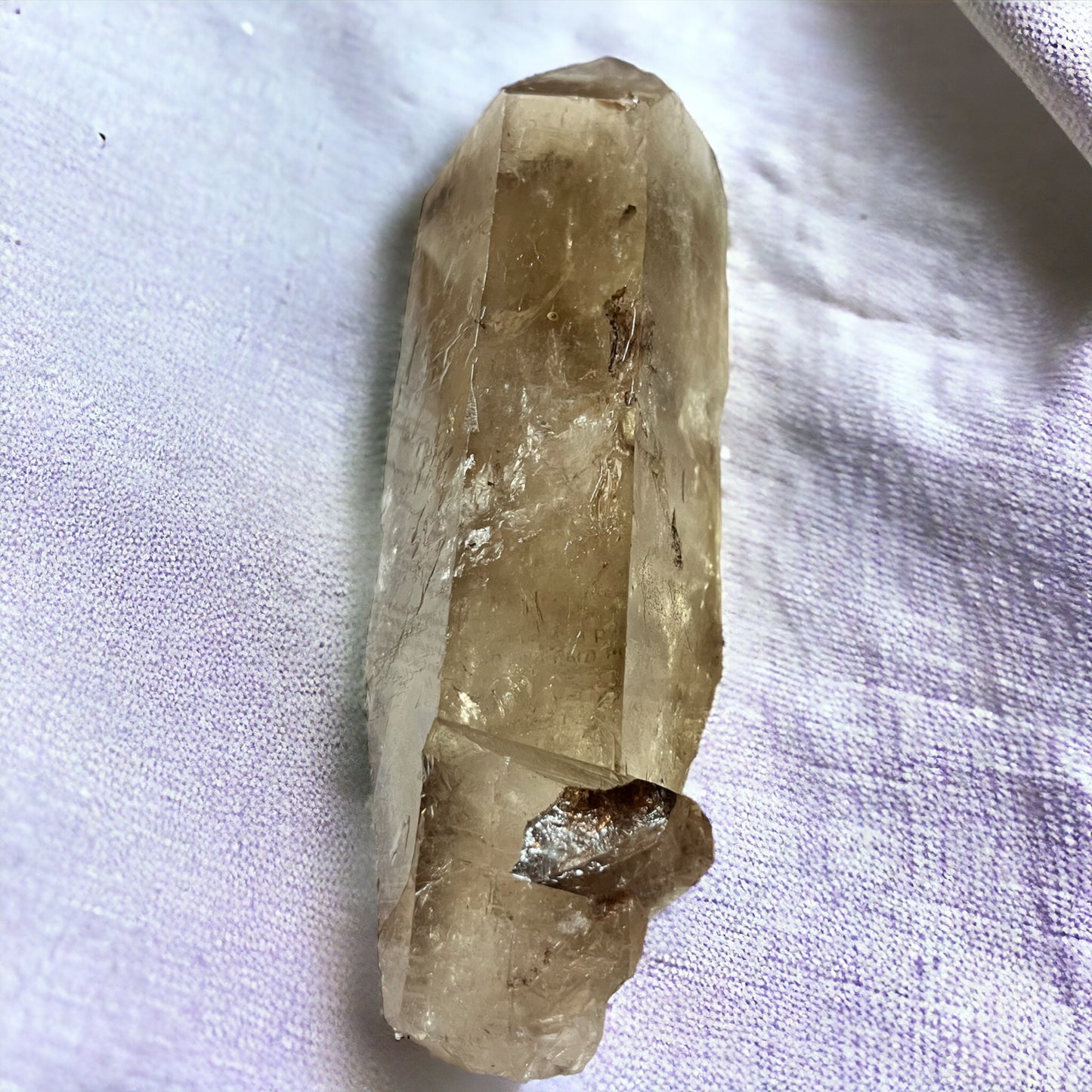 Punta cuarzo ahumado con maestrias