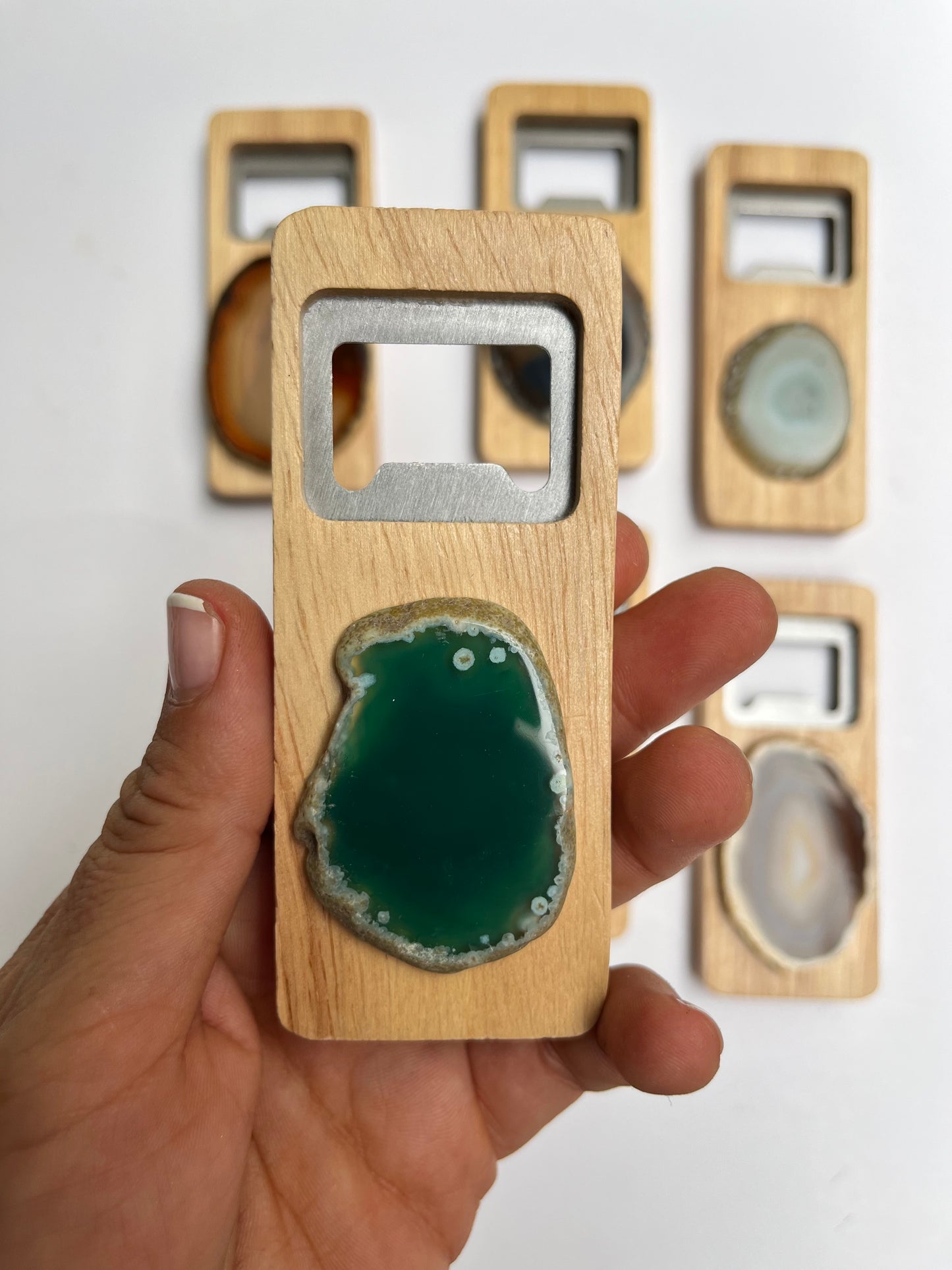 Abre botellas de Placas de ágata natural y teñida