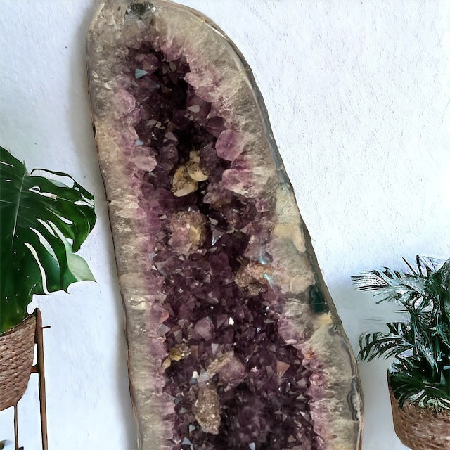 Geoda de amatista con calcita 40k