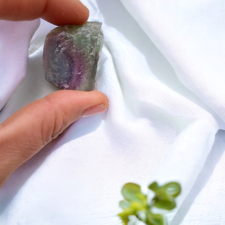 Fluorita arcoíris en bruto