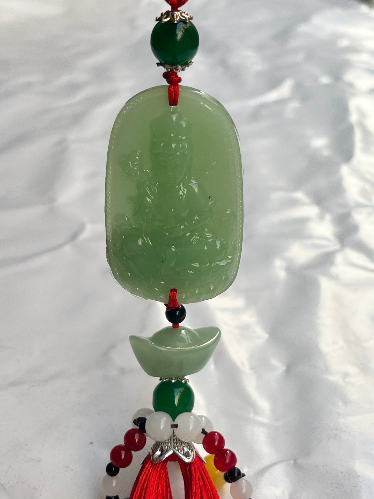 Colgante feng shui de Jade Diosa Kuan Yin