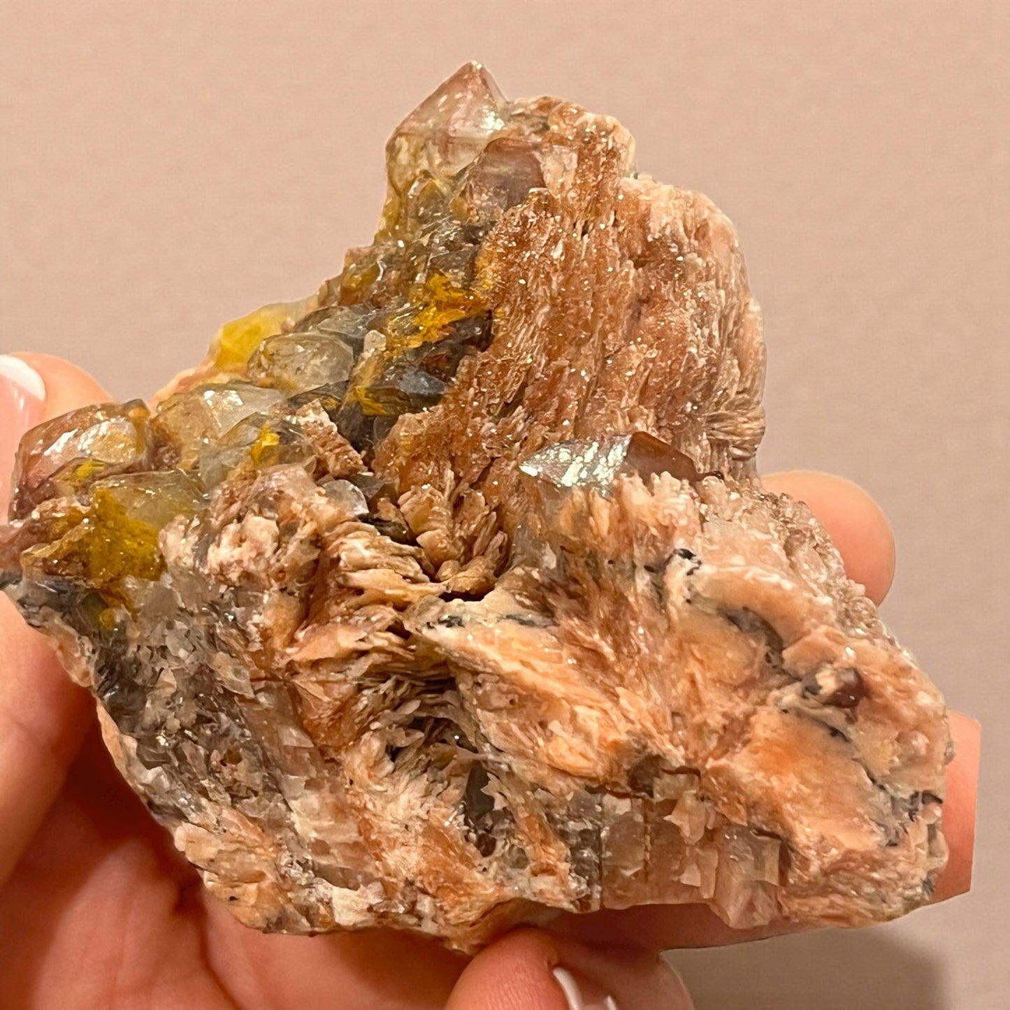 Jacinto de Compostela, barita y Vanadinita pieza de colección privada