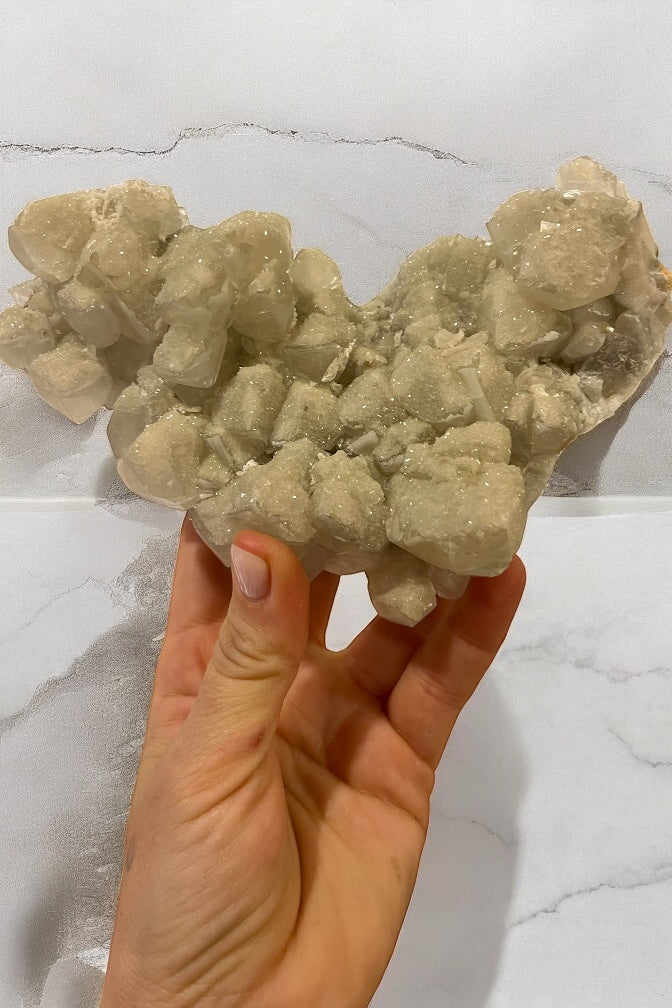 Calcita clara con microcristalización de cuarzo-colección privada