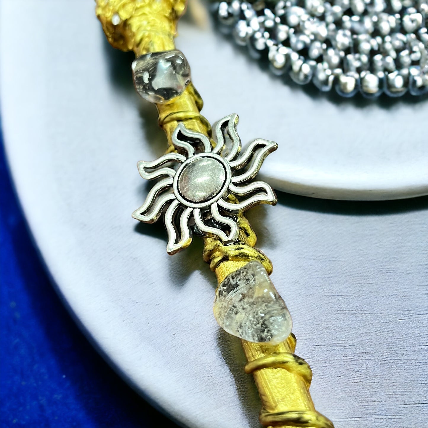 Varita mágica sol con cuarzo cristal