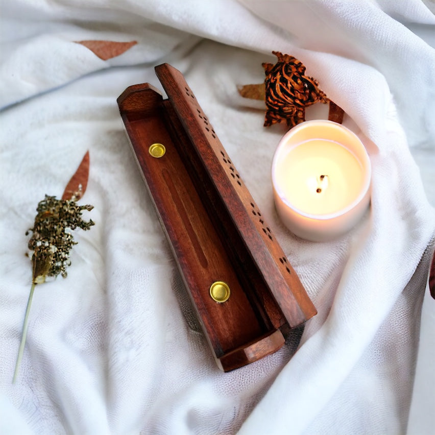Porta incienso de madera