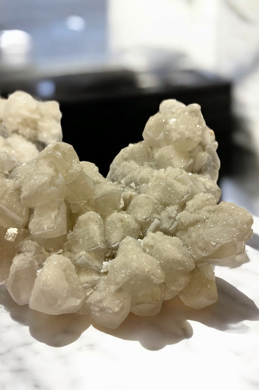 Calcita clara con microcristalización de cuarzo-colección privada