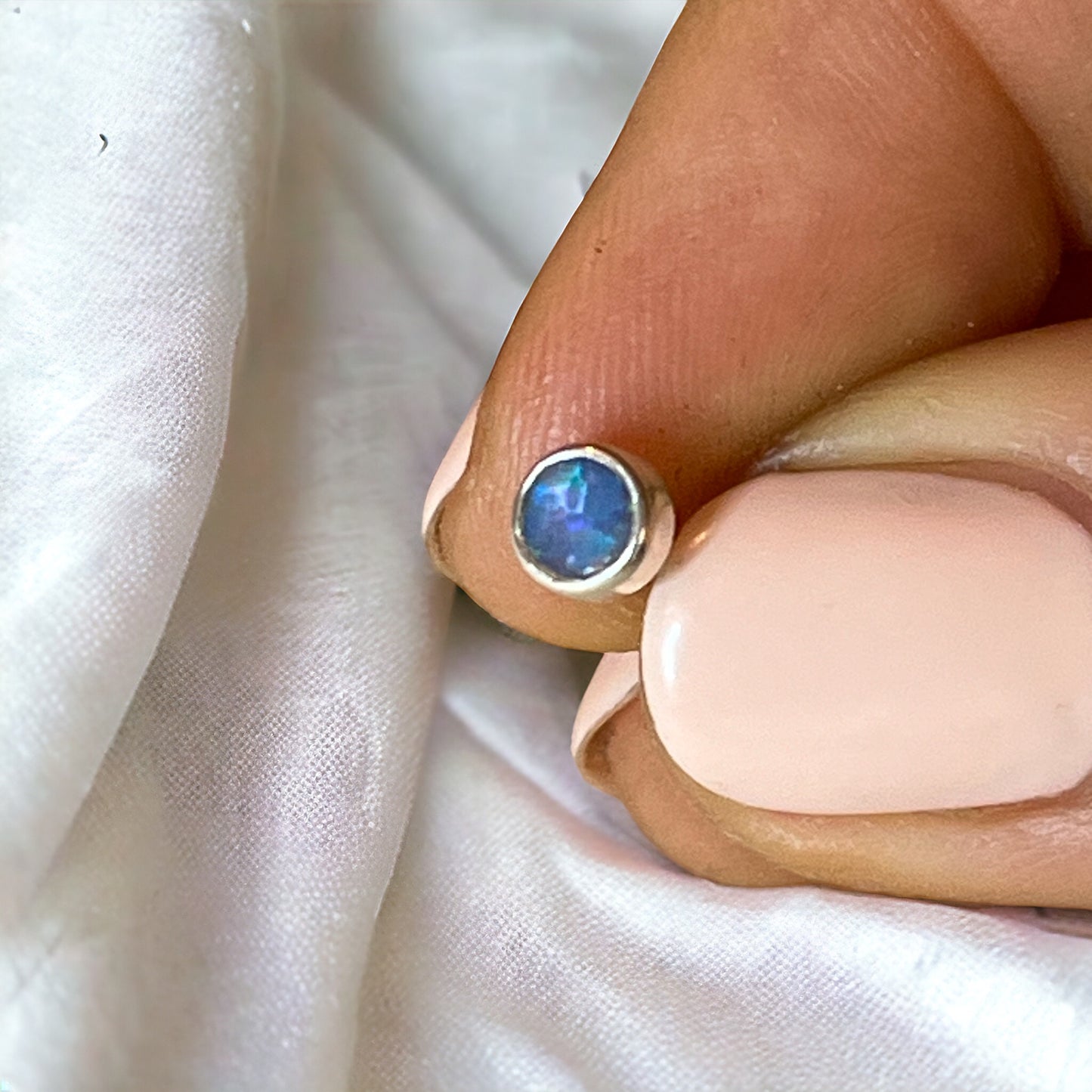 Pendientes de ópalo azul y plata de ley