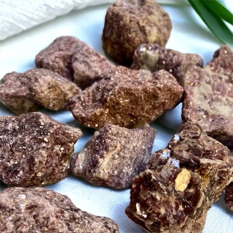 Mica Lepidolita en bruto