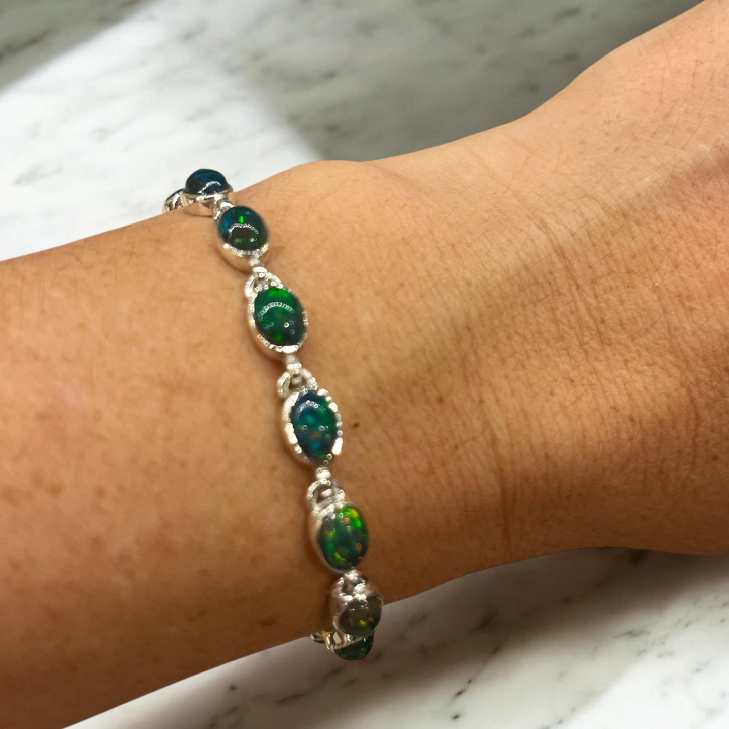 Pulsera de ópalo negro y plata de ley