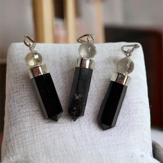 Colgante de turmalina con bola de cuarzo Vega Luna Dream Vega Luna Dream COLGANTE MINERAL