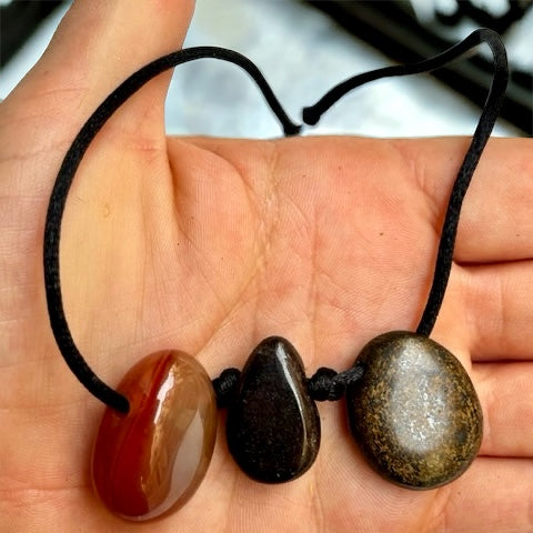 Trío de Broncita, Cornalina y Granate