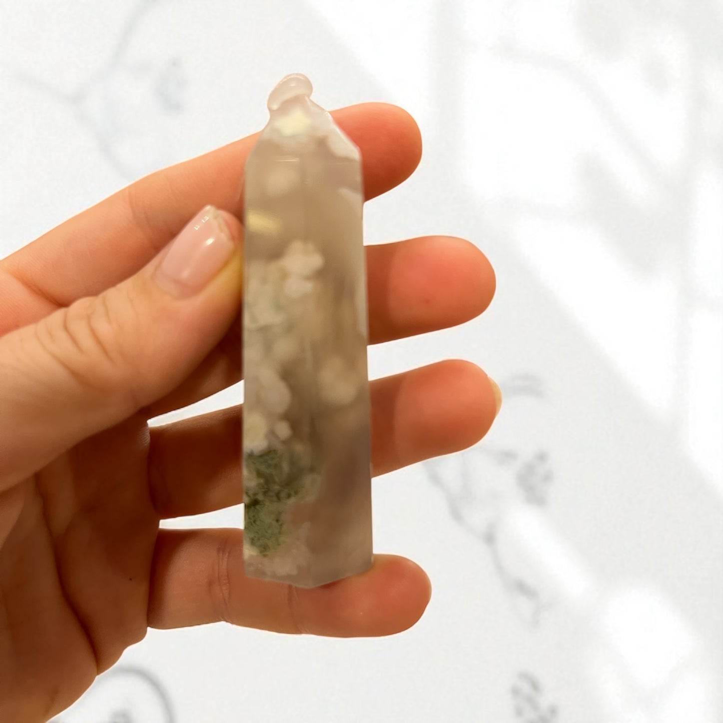 Obelisco de Ágata Sakura