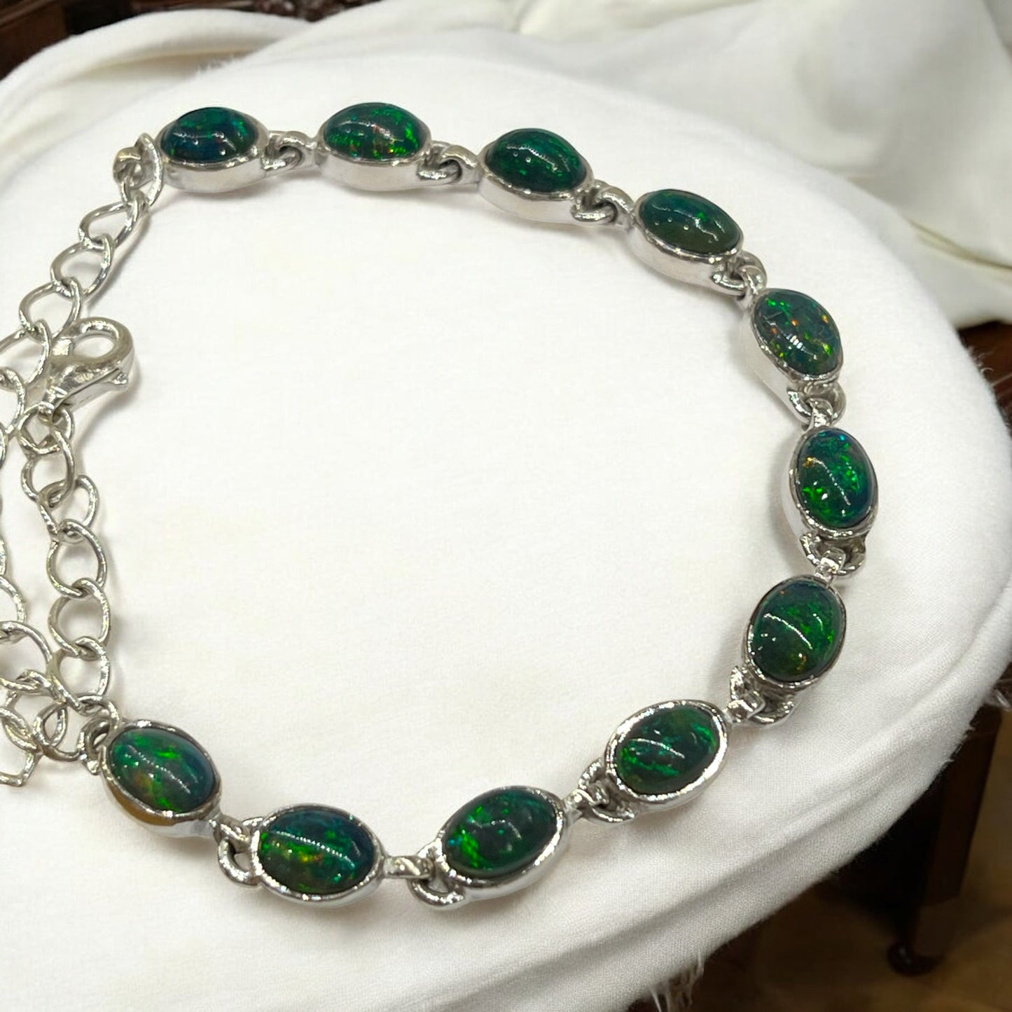 Pulsera de ópalo negro y plata de ley