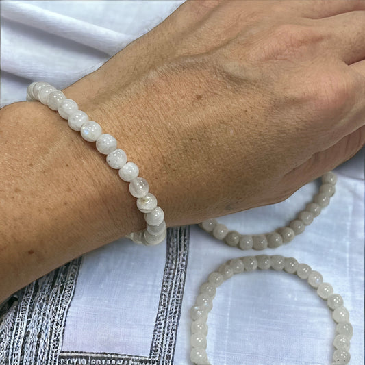 pulsera bolita de Piedra Luna (labradorita blanca)