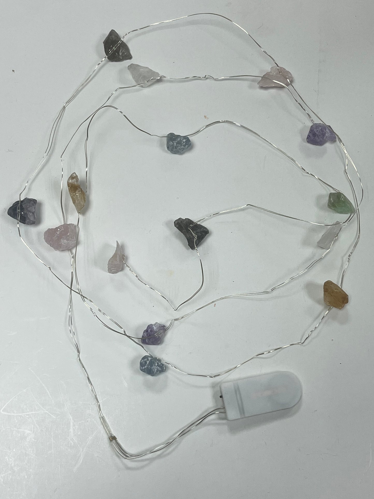 Luces navideñas con minerales