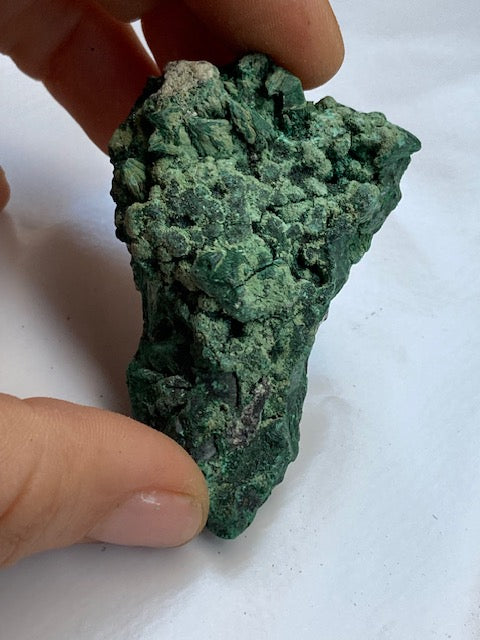 Malaquita fibrosa en Bruto