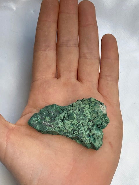 Malaquita fibrosa en Bruto