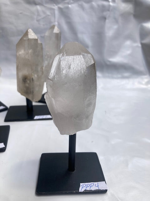 Puntas de Cuarzo Cristal en peana calidad extra Vega Luna Dream PPP4 Vega Luna Dream PUNTA DE CUARZO