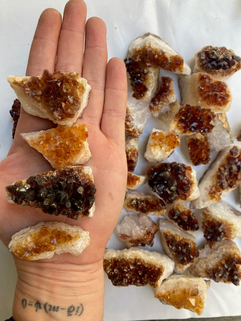 Drusa de cuarzo citrino calentado Vega Luna Dream Vega Luna Dream DRUSA DE CUARZO CITRINO