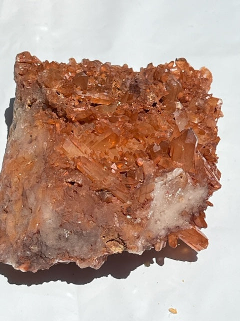 Drusa de cuarzo hematoide sin matriz