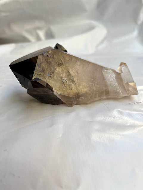 Punta cuarzo ahumado con maestrias