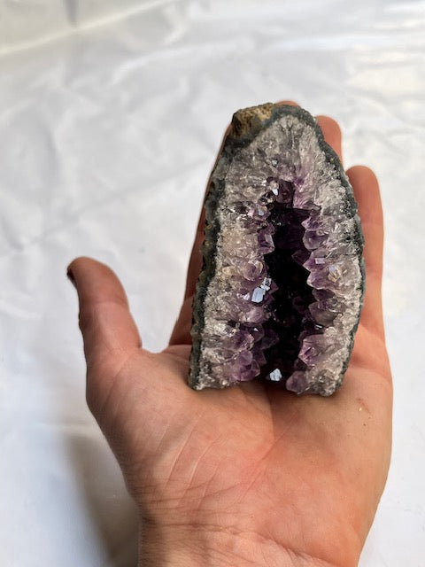 Semi Geoda de amatista