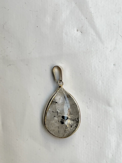 Colgante gota de Cuarzo turmalinado