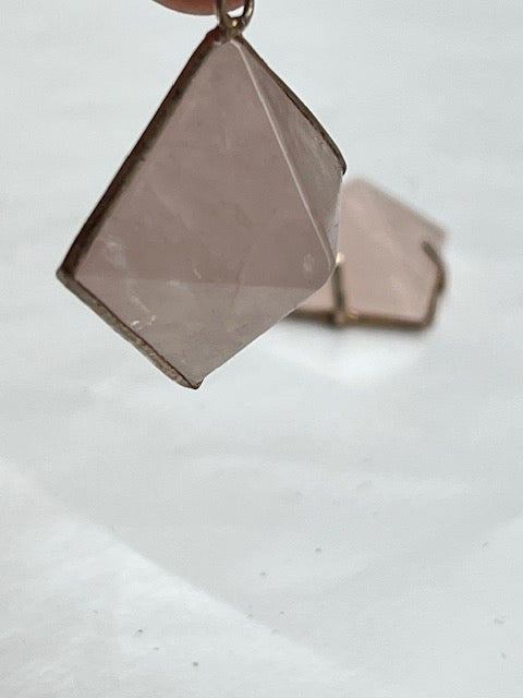 Colgante pirámide de cuarzo rosa Vega Luna Dream Vega Luna Dream COLGANTE MINERAL