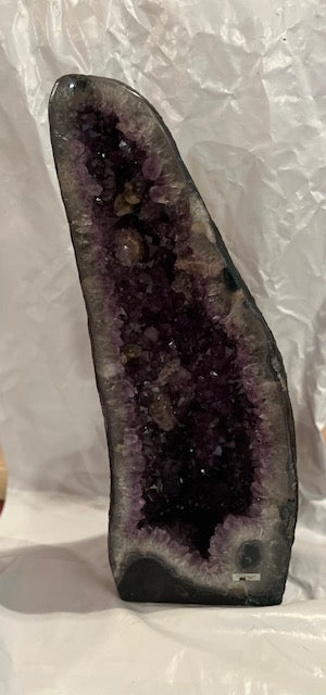Geoda de amatista con calcita 40k