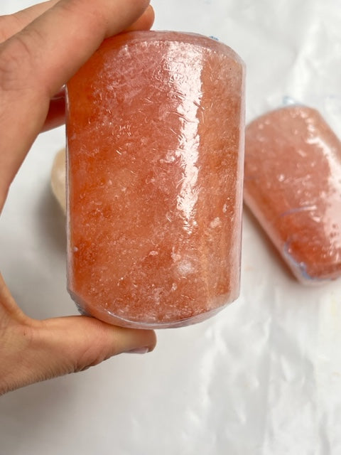 Pastilla (jabón) de sal rosa de Himalaya