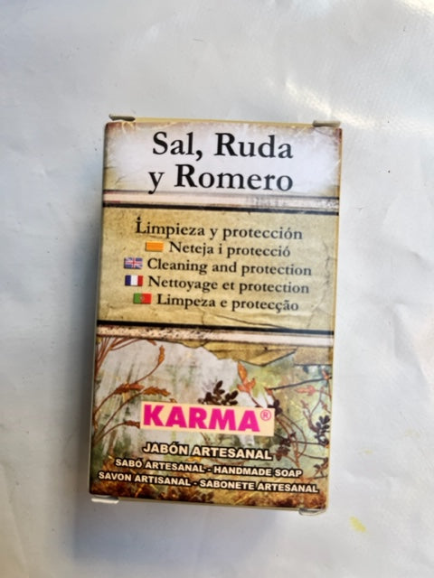 Jabón ritualizado artesanal sal, ruda y romero