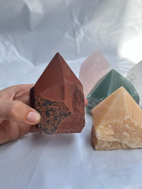 Puntas generadoras semi pulidas (diferentes minerales)
