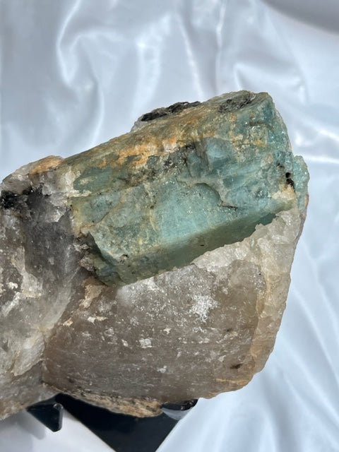 Aguamarina en Matriz de cuarzo ahumado
