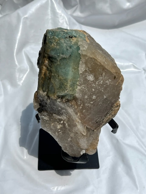 Aguamarina en Matriz de cuarzo ahumado