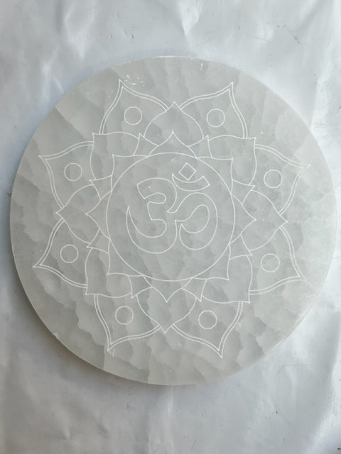 Placa de Selenita 15 cm con grabado Vega Luna Dream OM Vega Luna Dream FORMAS PULIDAS