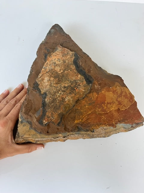 Ojo de tigre en bruto, piezas gigantes