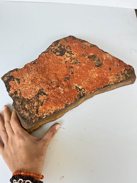 Ojo de tigre en bruto, piezas gigantes
