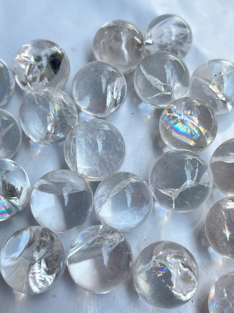 Esfera de cuarzo cristal con arcoíris