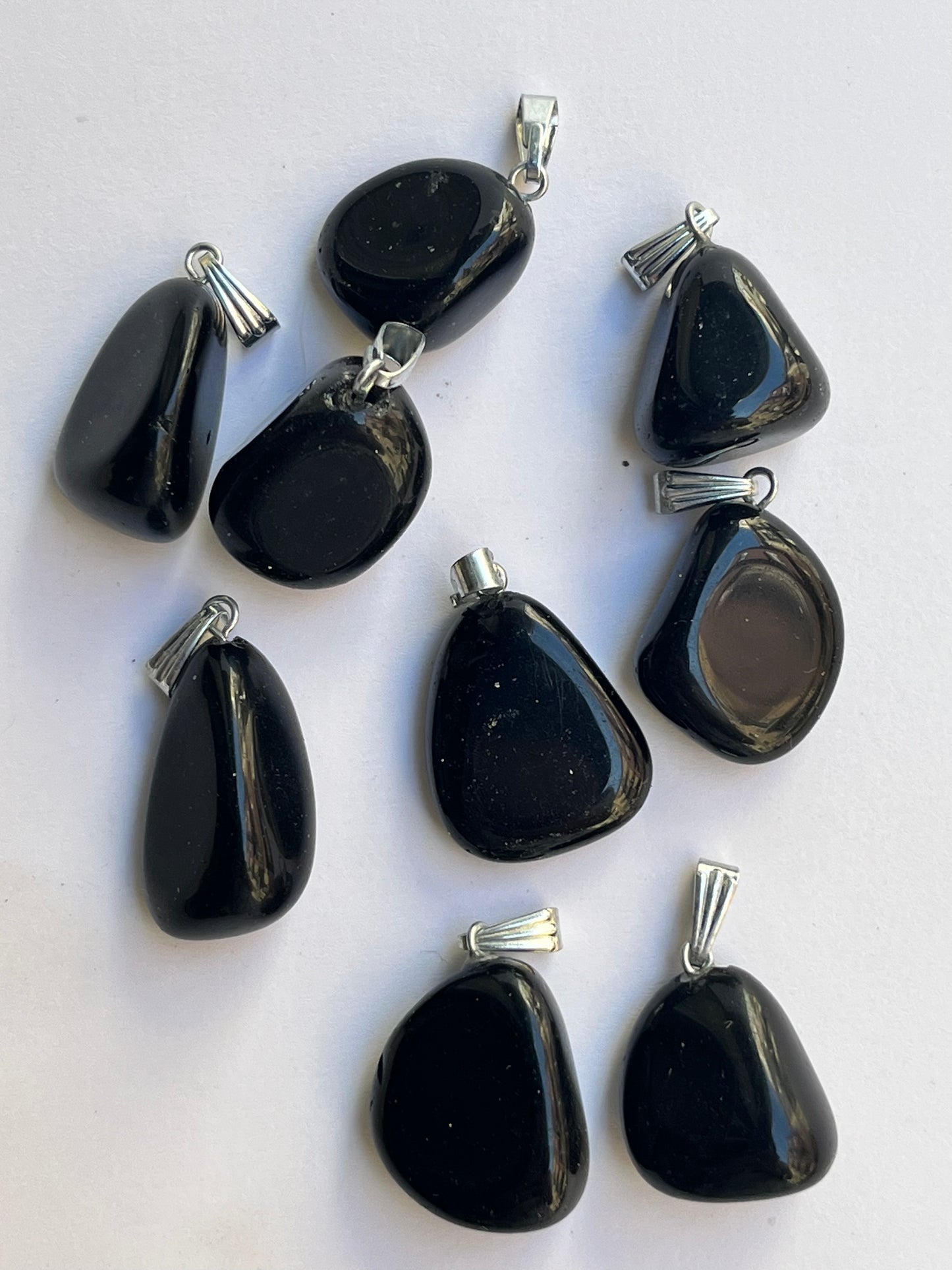 Colgante rodado de obsidiana