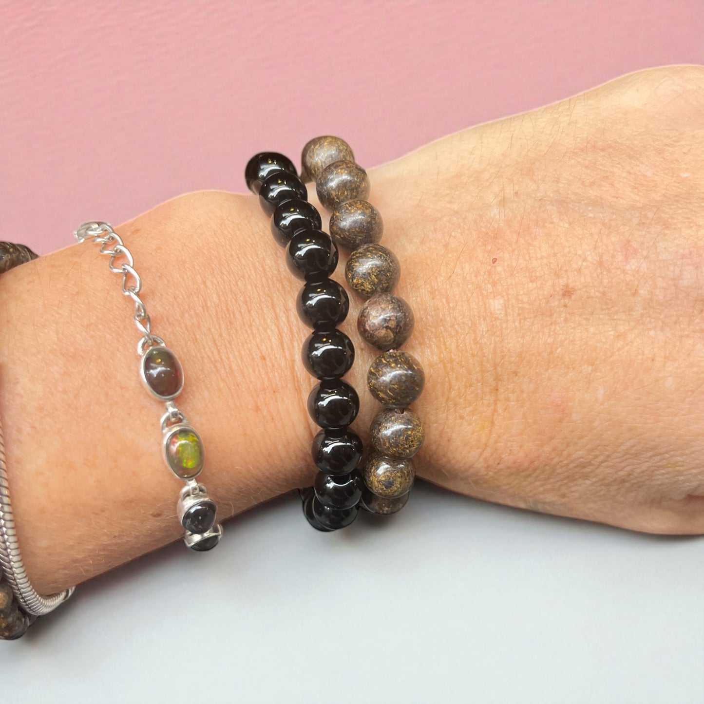 Dúo de Pulseras de Broncita y turmalina (repeler envidias) bolitas 8mm