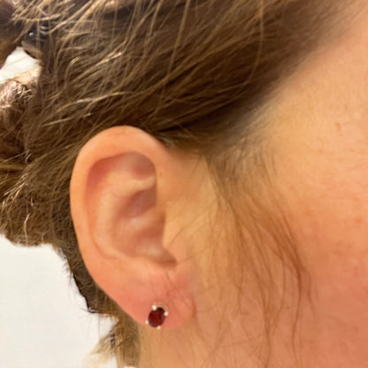 Pendientes de Granate facetado y plata 925