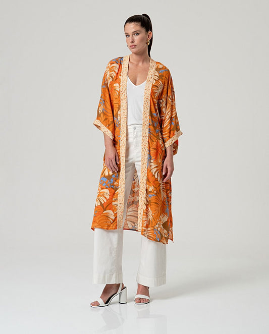 kimono fluido con cinturón